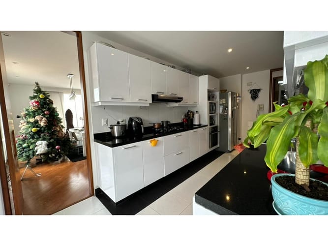 Apartamento de 3 alcobas en venta en Veramonte Macana, Bogotá, 222 m² · foto 6 de 24
