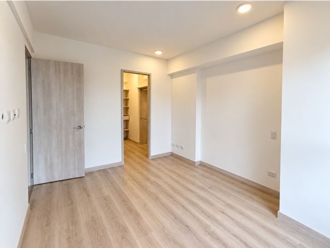 Apartamento de 2 alcobas en arriendo en Ciudad Del Río, Medellín, 73 m² · foto 4 de 12