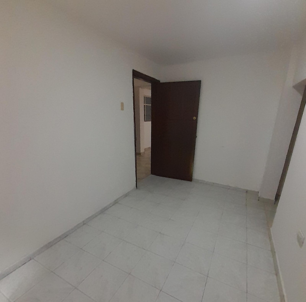 Apartamento en arriendo en Gualoche, Bogotá · foto 15 de 18