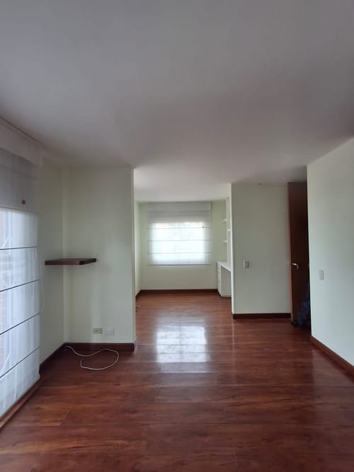 Apartamento en venta en Portales Del Norte, Bogotá · foto 17 de 24