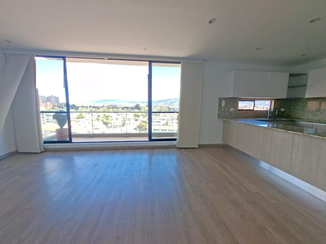 Apartamento de 3 alcobas en venta en La Floresta, Bogotá, 128 m² · foto 5 de 24