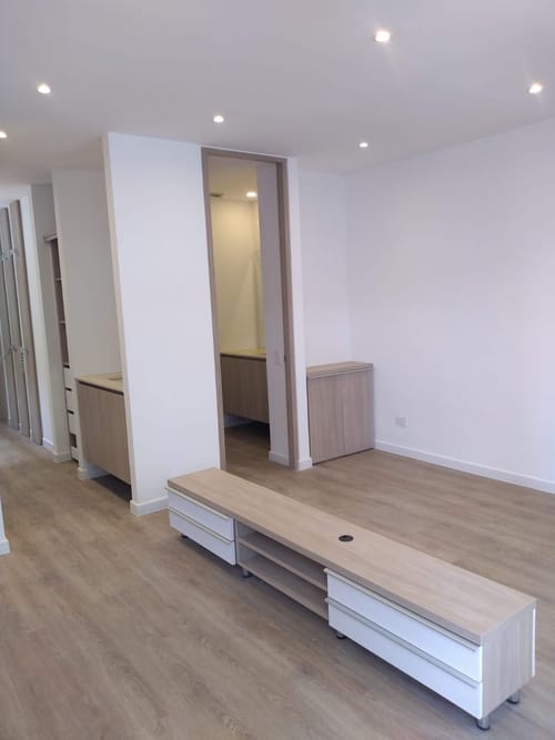 Apartaestudio en arriendo en Santa Ana Oriental, Bogotá, 49 m² · foto 5 de 13