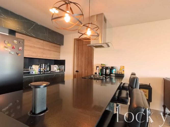 Casa de 2 alcobas en venta en Vallano, Envigado, 230 m² · foto 11 de 16