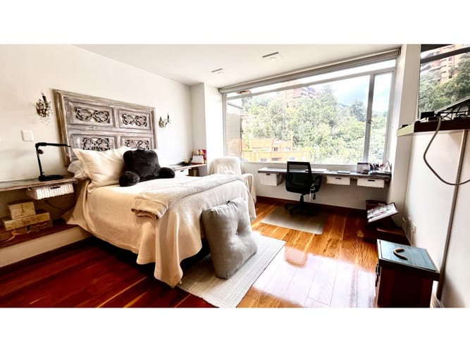Apartamento de 3 alcobas en venta en Usaquen, Bogotá, 253 m² · foto 10 de 24