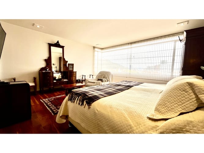 Apartamento de 3 alcobas en venta en Usaquen, Bogotá, 253 m² · foto 20 de 24