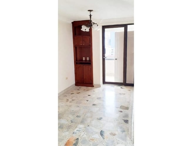 Apartamento de 3 alcobas en venta en El Prado, Bucaramanga, 132 m² · foto 5 de 20