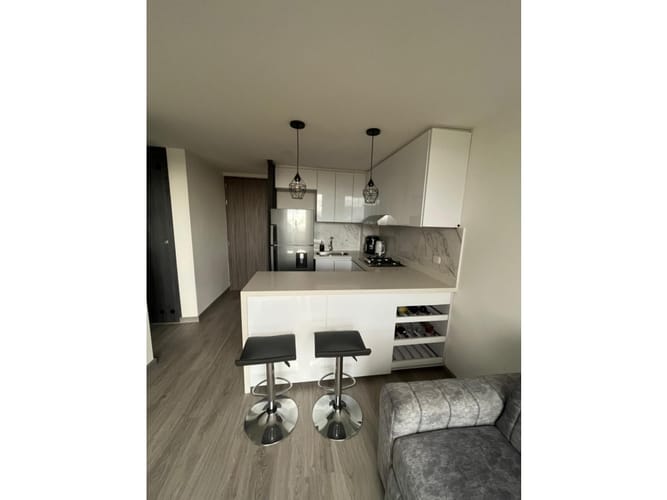 Apartamento de 1 alcoba en venta en Mazuren, Bogotá, 30 m² · foto 2 de 6
