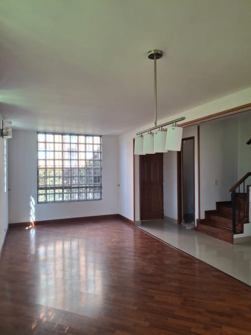 Casa de 4 alcobas en arriendo en Mazuren, Bogotá, 200 m² · foto 3 de 18
