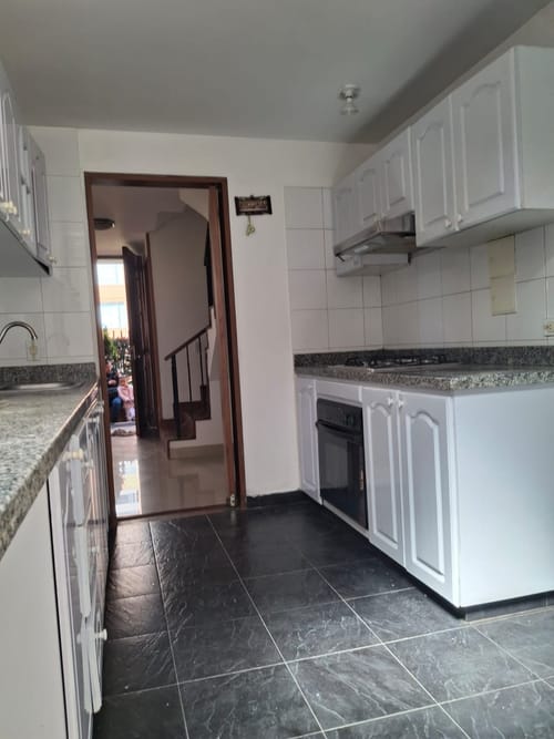 Casa de 4 alcobas en arriendo en Mazuren, Bogotá, 200 m² · foto 14 de 18