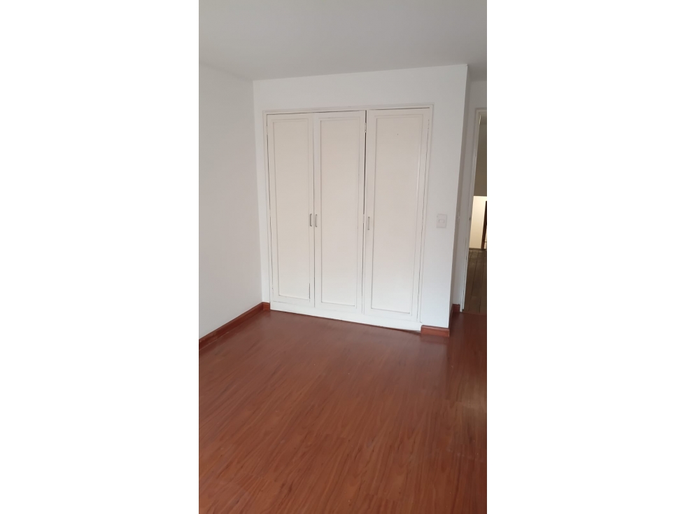 Apartamento en venta en Usaquen, Bogotá · foto 4 de 8