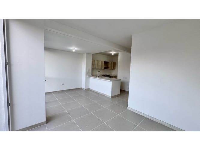 Casa de 2 alcobas en venta en El Castillo, Jamundí, 87 m² · foto 4 de 21