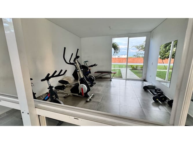 Casa de 2 alcobas en venta en El Castillo, Jamundí, 87 m² · foto 17 de 21