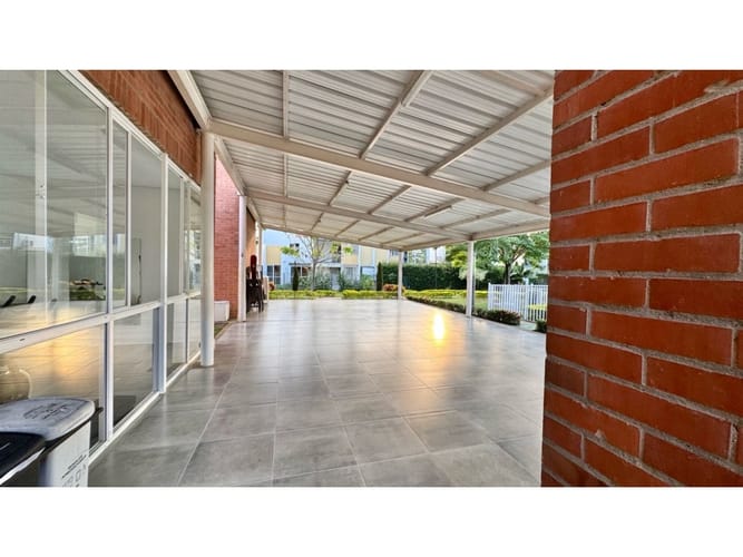 Casa de 2 alcobas en venta en El Castillo, Jamundí, 87 m² · foto 18 de 21