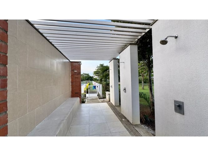 Casa de 2 alcobas en venta en El Castillo, Jamundí, 87 m² · foto 19 de 21