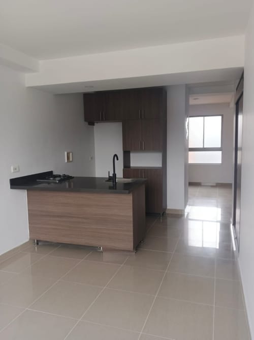Apartaestudio en arriendo en Suramericana, Medellín, 32 m² · foto 2 de 13
