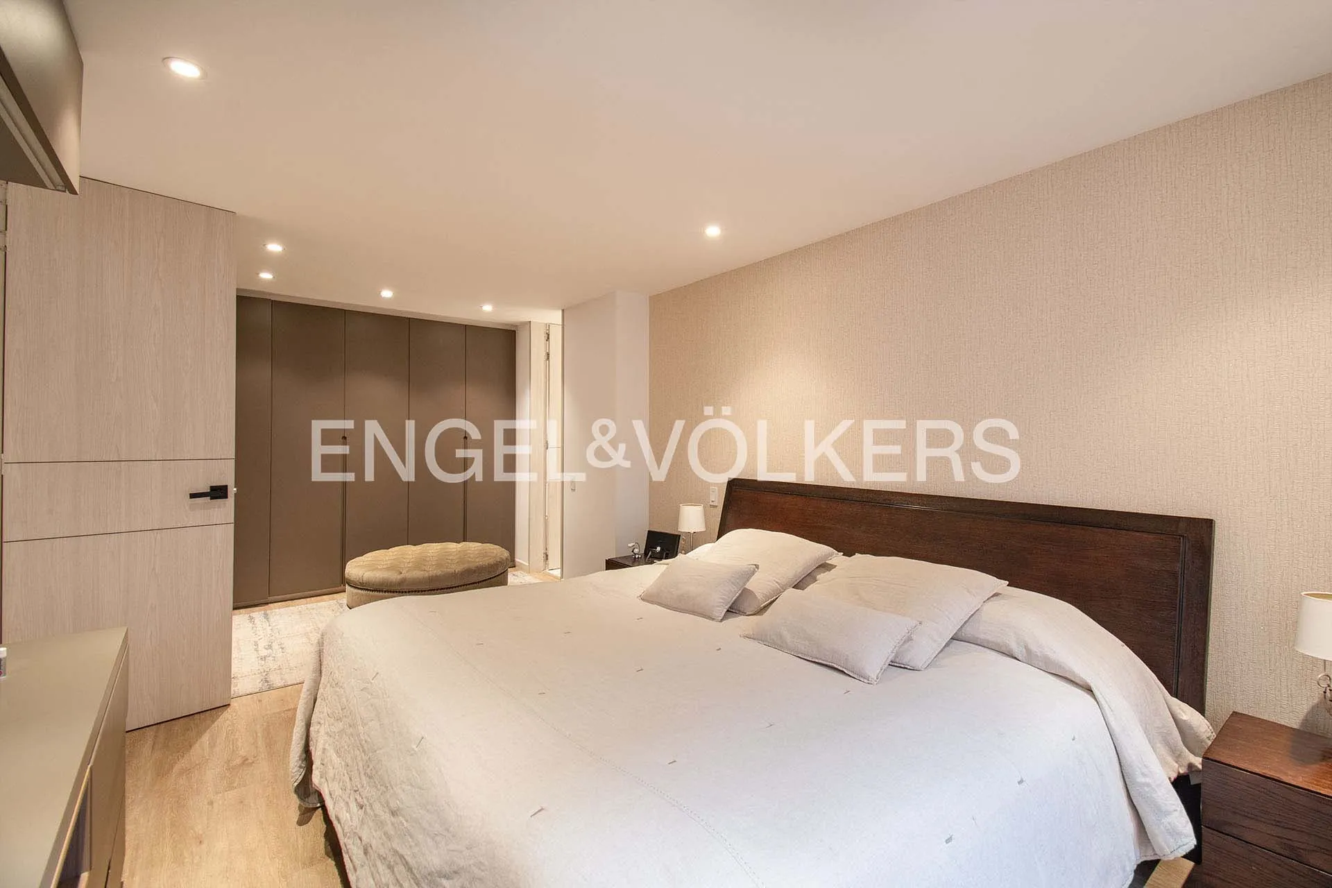 Apartamento en venta en Los Rosales, Bogotá · foto 10 de 16