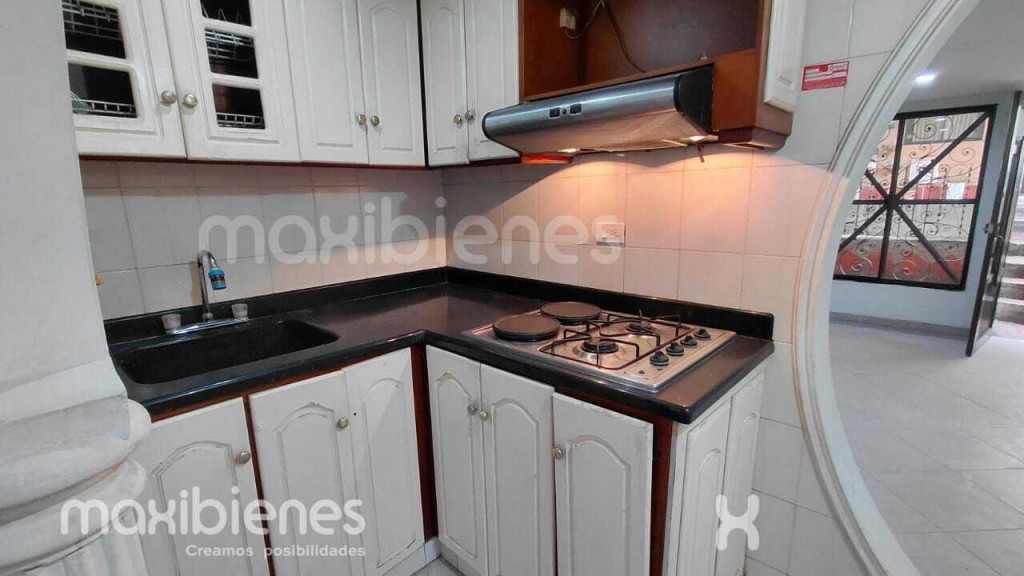 Apartamento en venta en Suramérica, La Estrella · foto 3 de 17