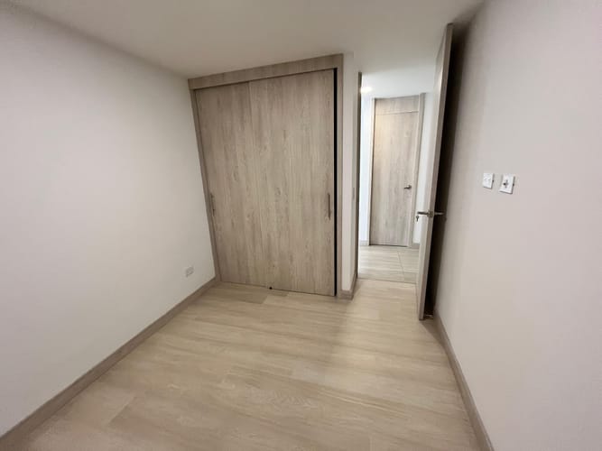 Apartamento de 3 alcobas en venta en Los Alcazares, Sabaneta, 97 m² · foto 14 de 22