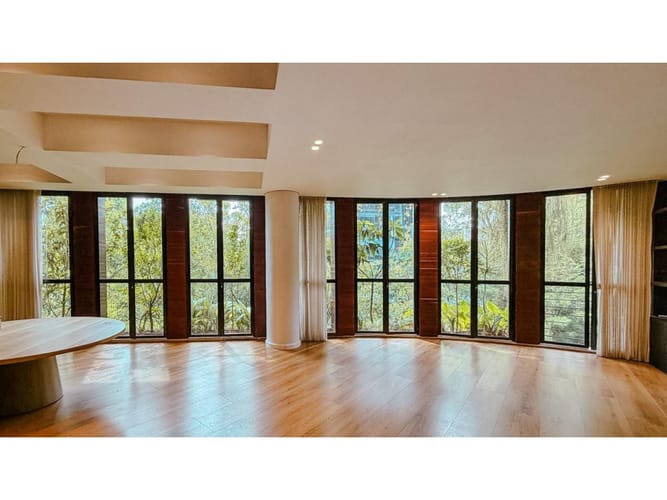 Apartamento de 2 alcobas en venta en Transversal Superior, Medellín, 200 m² · foto 13 de 24