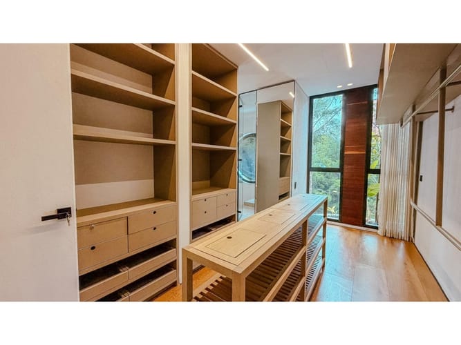 Apartamento de 2 alcobas en venta en Transversal Superior, Medellín, 200 m² · foto 17 de 24