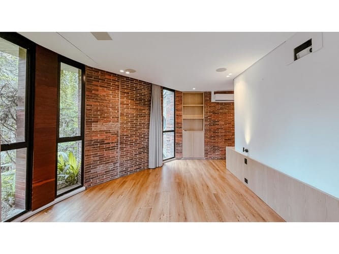 Apartamento de 2 alcobas en venta en Transversal Superior, Medellín, 200 m² · foto 20 de 24