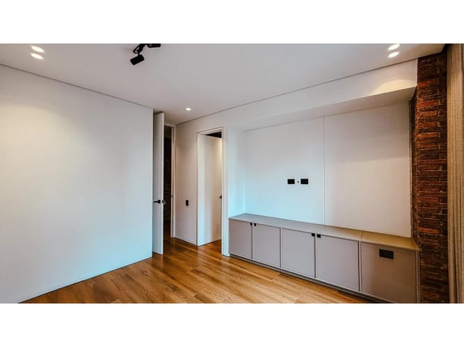 Apartamento de 2 alcobas en venta en Transversal Superior, Medellín, 200 m² · foto 24 de 24