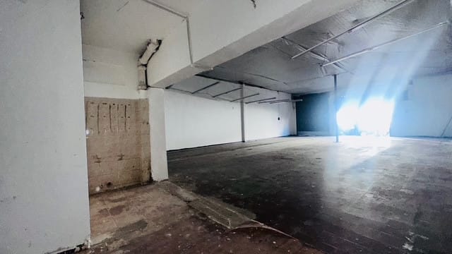 Bodega en arriendo en El Piloto, Cali, 227 m² · foto 6 de 11