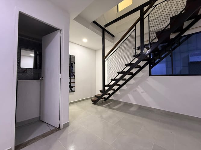 Apartaestudio en arriendo en Caicedo, Medellín, 30 m² · foto 3 de 6