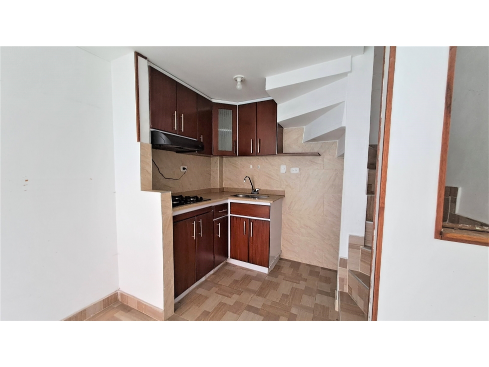 Casa en arriendo en Pinar De Suba, Bogotá · foto 3 de 17