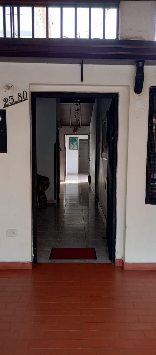 Casa de 3 alcobas en venta en El Poblado, Girón, 122 m² · foto 3 de 10