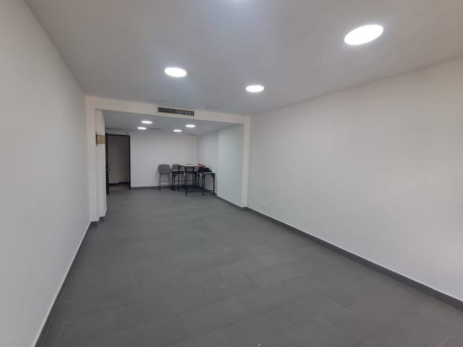 Oficina en arriendo en Patio Bonito, Medellín, 40 m² · foto 6 de 7