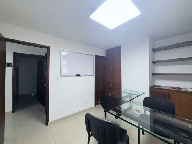 Oficina en arriendo en Centenario, Cali, 105 m² · foto 10 de 21
