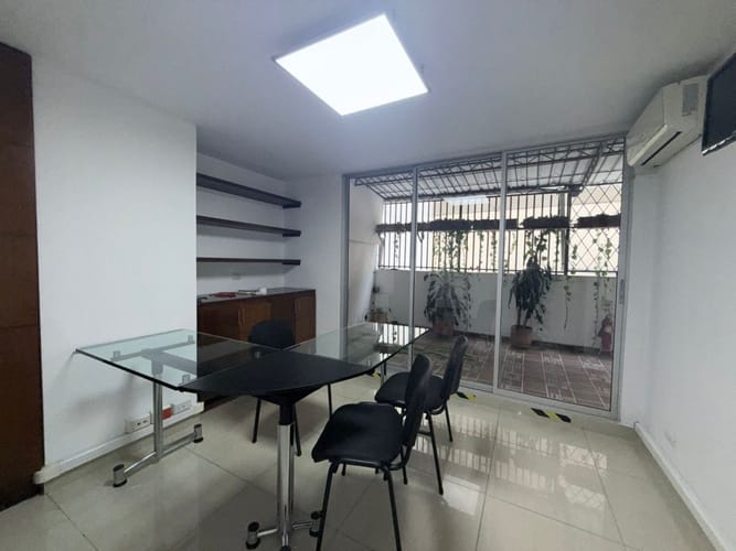 Oficina en arriendo en Centenario, Cali, 105 m² · foto 11 de 21