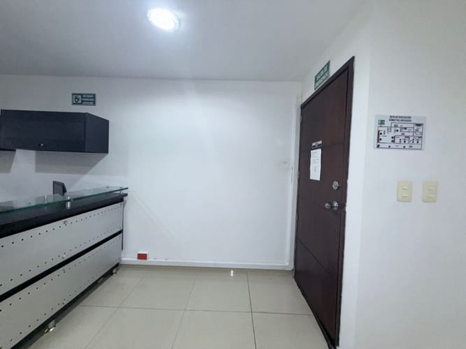 Oficina en arriendo en Centenario, Cali, 105 m² · foto 20 de 21