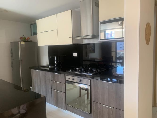 Apartamento de 3 alcobas en venta en Cabecera Del Llano, Bucaramanga, 82 m² · foto 7 de 22