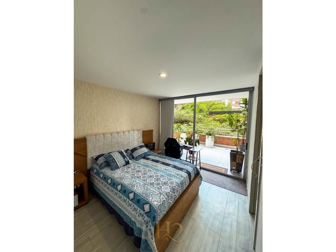 Apartamento de 4 alcobas en venta en El Poblado, Medellín, 250 m² · foto 5 de 18