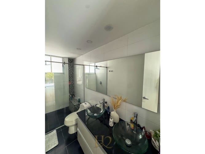 Apartamento de 4 alcobas en venta en El Poblado, Medellín, 250 m² · foto 10 de 18