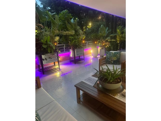 Apartamento de 4 alcobas en venta en El Poblado, Medellín, 250 m² · foto 17 de 18