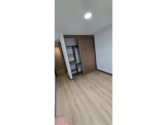 Apartamento en venta en Escobero, Envigado, 85 m² · foto 3 de 21