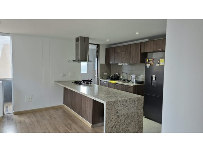 Apartamento de 3 alcobas en venta en La Felicidad, Bogotá, 140 m² · foto 6 de 24