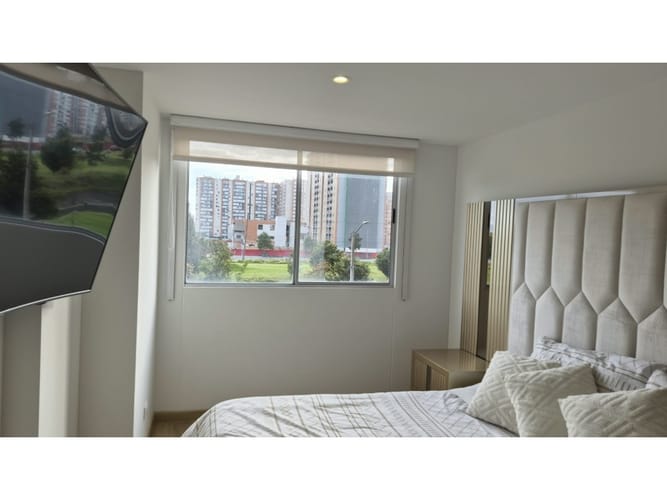 Apartamento de 3 alcobas en venta en La Felicidad, Bogotá, 140 m² · foto 22 de 24