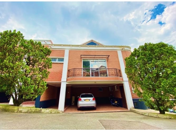 Casa de 4 alcobas en venta en El Poblado, Medellín, 276 m² · foto 14 de 15