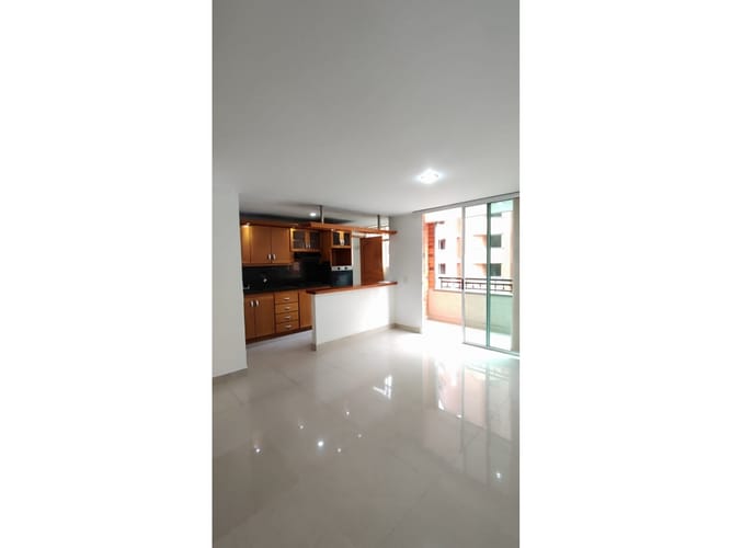 Apartamento de 4 alcobas en venta en Laureles, Medellín, 112 m² · foto 2 de 20