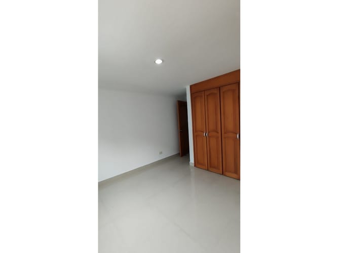 Apartamento de 4 alcobas en venta en Laureles, Medellín, 112 m² · foto 3 de 20