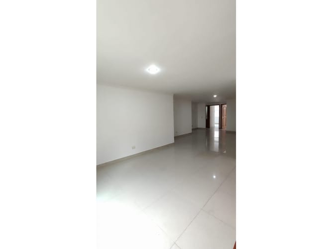 Apartamento de 4 alcobas en venta en Laureles, Medellín, 112 m² · foto 7 de 20