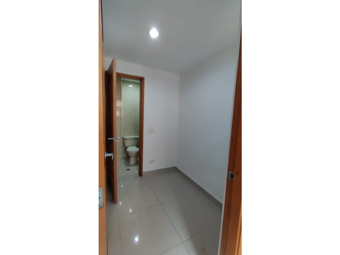 Apartamento de 4 alcobas en venta en Laureles, Medellín, 112 m² · foto 15 de 20