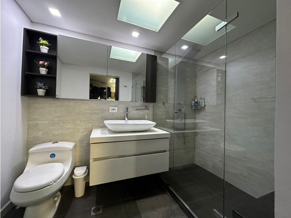 Apartamento en venta en Laureles, Medellín · foto 4 de 24