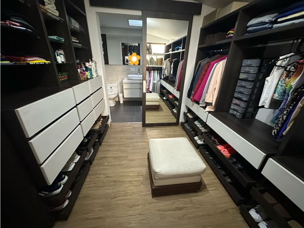 Apartamento en venta en Laureles, Medellín · foto 6 de 24
