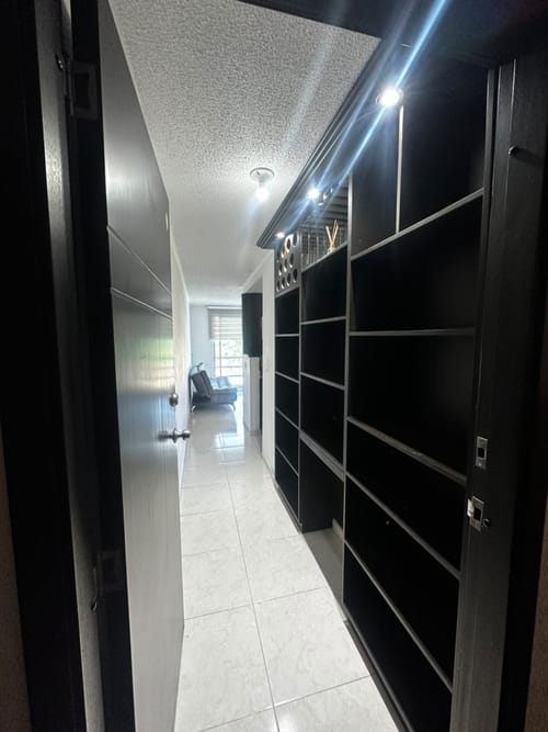 Apartaestudio en venta en La Castellana, Pereira, 34 m² · foto 2 de 12