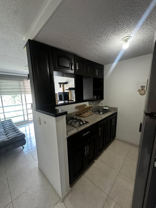 Apartaestudio en venta en La Castellana, Pereira, 34 m² · foto 3 de 12